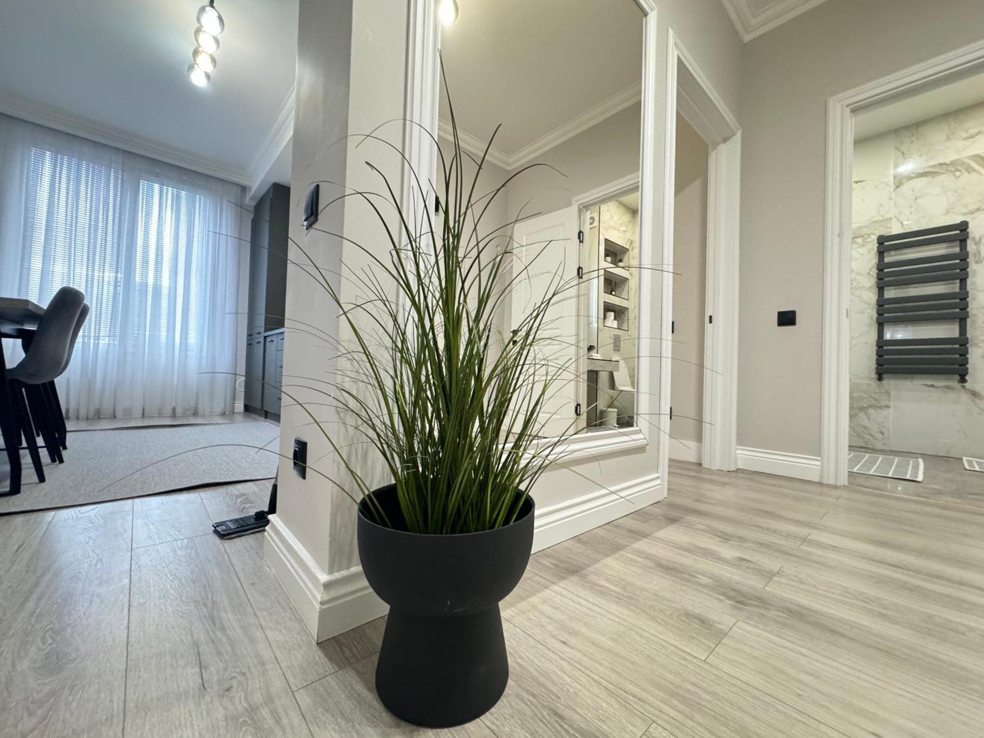 Two Bedroom Apartment In The Center, With Parking, Address Avram Iancu 32 Chisinau Exterior foto