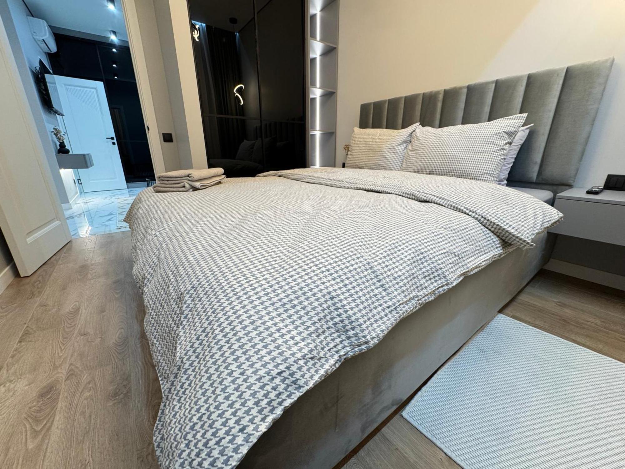 Two Bedroom Apartment In The Center, With Parking, Address Avram Iancu 32 Chisinau Exterior foto