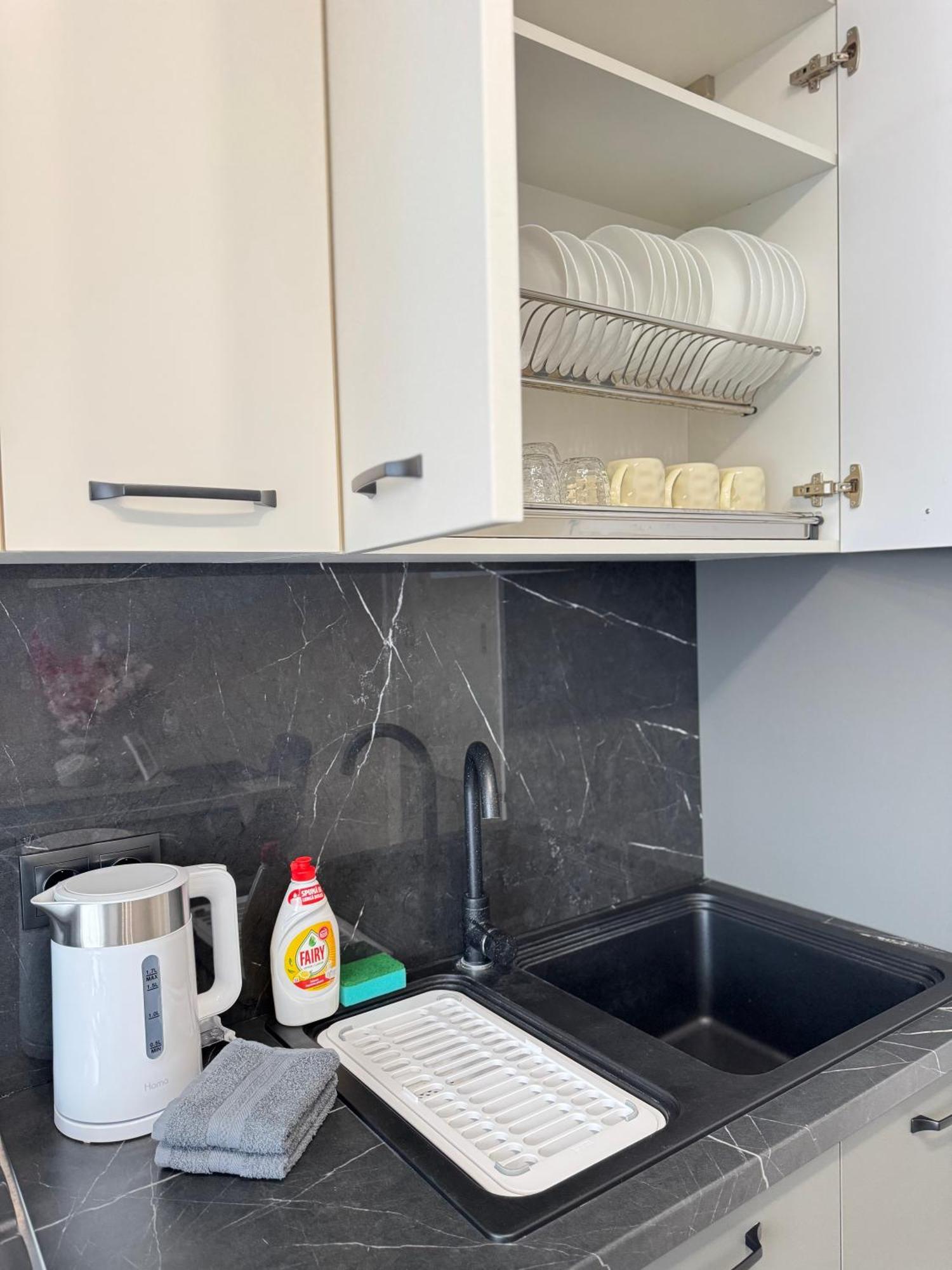 Two Bedroom Apartment In The Center, With Parking, Address Avram Iancu 32 Chisinau Exterior foto